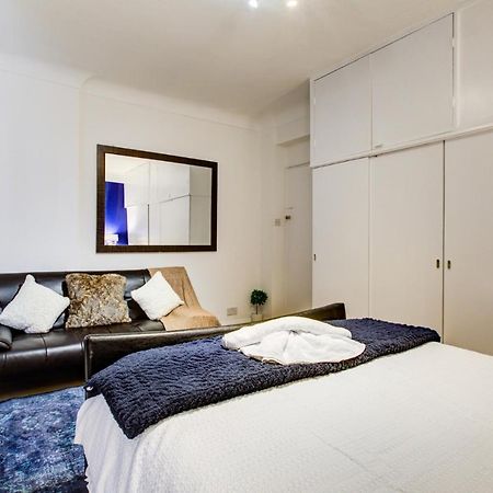 Evelyn Beautiful 2 Bedroom Apartment Лондон Екстериор снимка
